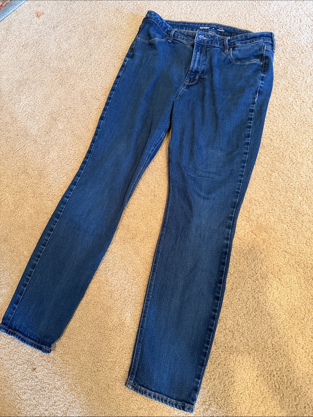 Old Navy Straight-Leg high rise Jeans
